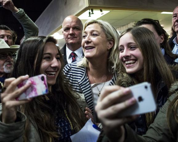 Marine Le Pen. Meeting in Avignon and Pontet. Departmental elections, March 2015.